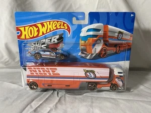 Hot Wheels Super Rigs Car Speedway Hauler DKF82-LA12 Orange And Blue New T4 - Picture 1 of 6