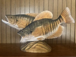 Artist Unsigned Hand Carved Wood 17” Two Fish Bass Trout On Pedestal Figure - Picture 1 of 6