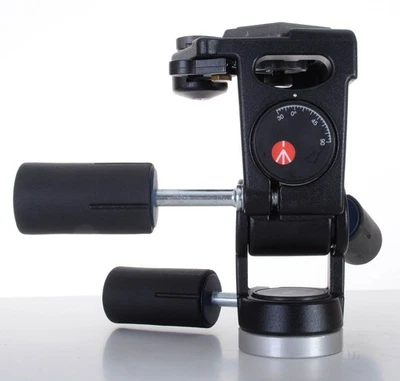 Manfrotto 029 3-Way, Pan-and-Tilt Head with 030-14 Quick Release Plate - Image 1 of 4