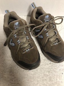 new balance 608 women brown