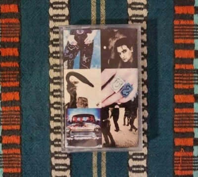 U2 - Achtung Baby (Cass, Album) Island CAN Like New Used NM Excellent Condition  - Image 1 of 2