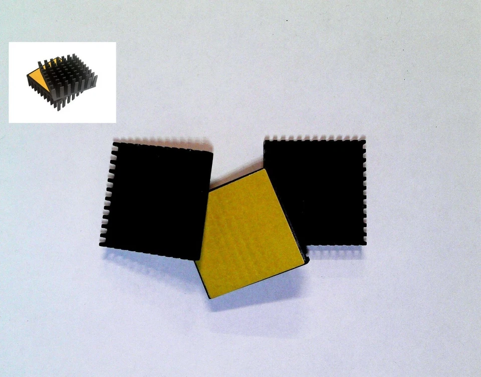 3 PEZZI Dissipatore alluminio 43 x 40 mm altezza 9 mm con adesivo - Immagine 1 di 1