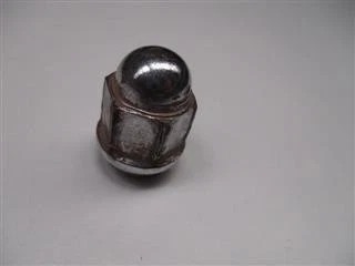 TORNILLOS RUEDA ISUZU TROOPER (UBS) Foto 1 de 2