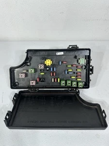 2011-2014 Dodge Avenger Chrysler 200 Fuse Box Body Control Module P04692346AE - Picture 1 of 10