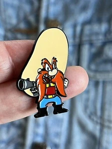 Looney Tunes - Yosemite Sam Emaille Pin - Top Zustand - Bild 1 von 5