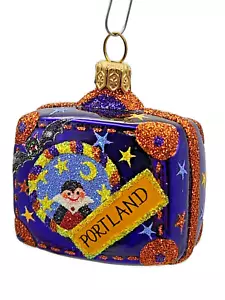Patricia Breen Miniatur Valise Halloween lila Fledermäuse Christbaumschmuck - Bild 1 von 8