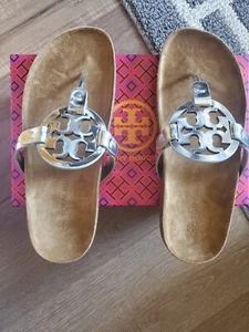 Tory Burch Miller Cloud Metallic Leather Thong Sandals Silver Size 8 NewinBox - Picture 1 of 7
