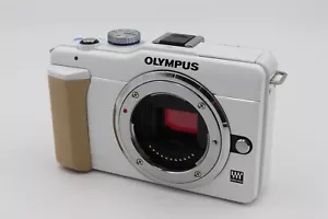 Olympus PEN E-PL1 Digital Camera - White Confirmed Operation from Japan - Picture 1 of 11