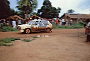 VW GOLF GTI 16V KENNETH ERIKSSON RALLYE COTE D'IVOIRE 1987 35MM SLIDE PHOTOGRAPH - Picture 1 of 3
