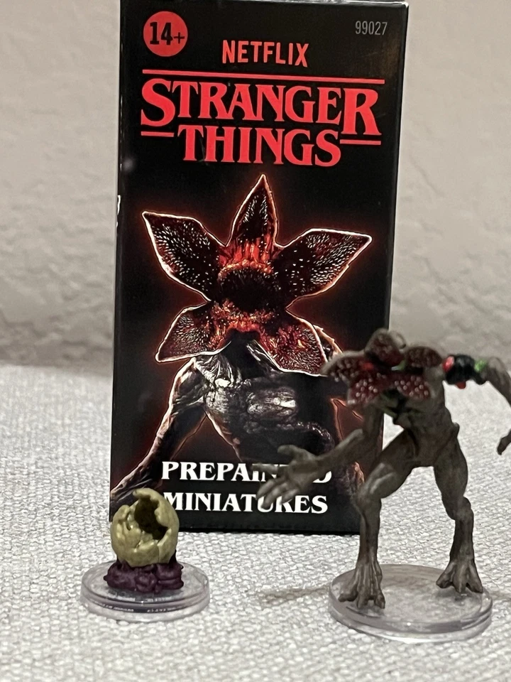 Miniaturas prepintadas Wizkids Stranger Things RARAS luces navideñas DEMOGORGON + huevo Foto 1 de 4