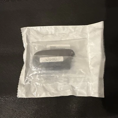 OEM 2017-2026 Jeep Compass KEY FOB TRANSMITT (New) Mopar - 68417821AB - Image 1 of 4