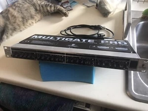 Behringer Multigate Pro XR4400 4-Channel Expander Gate with manual - Picture 1 of 9