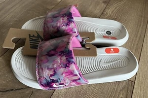 New Nike Victorione Print Pink/Logo Women's Slides Size 11 - Picture 1 of 5
