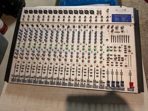 Alto Professional L20 20 Kanal 4-Bus Live Audio Mixer mit DSP Effekten L-20 - Bild 1 von 17
