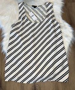 NWT Ann Taylor Factory Dressy Tank Size XS  - Picture 1 of 4