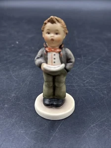 “Soloist” Hummel Figurine Designed By Arthur Moeller, Hand Crafted & Painted ~3” - Picture 1 of 7