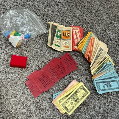 Vintage Game of Life 1960 Edition Replacement Parts Money Cards Pieces - Image 1 of 4