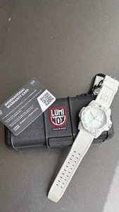 Luminox Navy Seal 3500 Seriex XS 3507 White 200 M Full Set Carbon Case 44 Mm - Bild 1 von 9