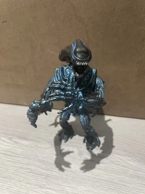 Figura de acción Kenner Aliens Gorilla Alien (1992) 5 pulgadas chorros y agarres de colección Foto 1 de 4
