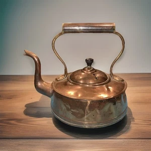 Vintage Copper Kettle Pot Perfect For Decor Many Dings And Dints Well Loved 8.25 - Picture 1 of 5