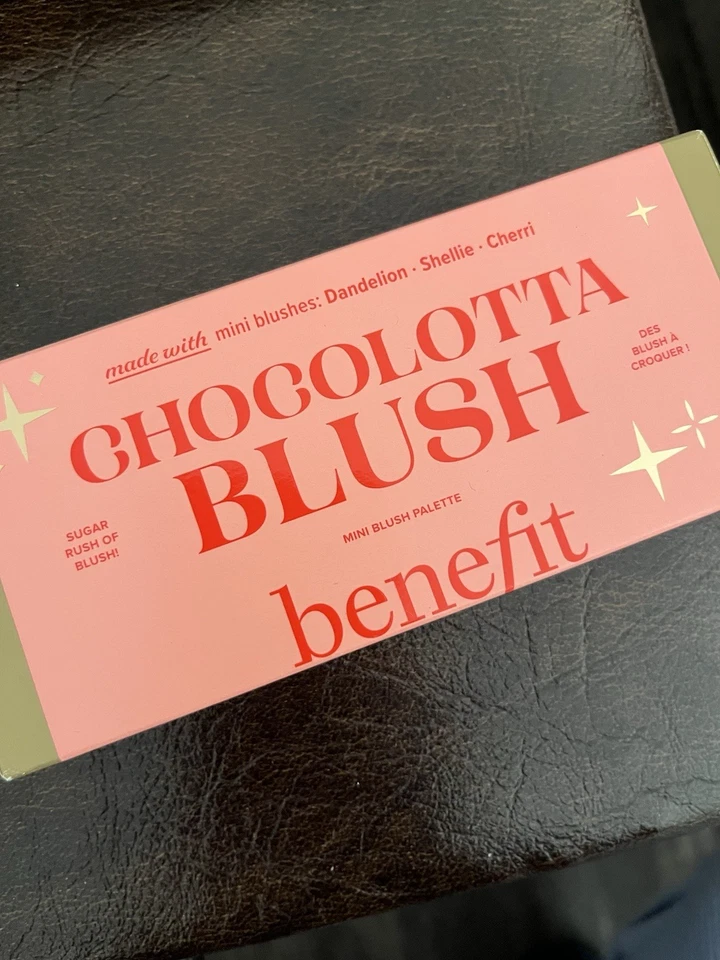 Benefit Blush Palette - Image 1 of 1