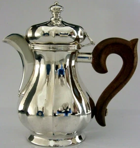 STUNNING HEAVY 212g SOLID SILVER HAND HAMMERED LIDDED JUG c1970 - Picture 1 of 9