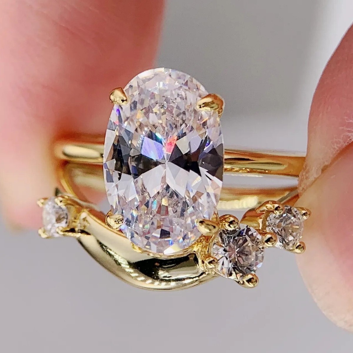 Buy 0.10 Carat Ctw 18K White Gold Round Cut Diamond Ladies Stackable Anniversary Wedding Contour Band Guard Ring 1 10 Ct