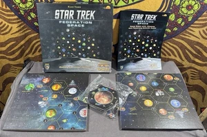 Star Trek Catan - Federation Space Map Extension 3004 - Par Mayfair Games - Photo 1/11