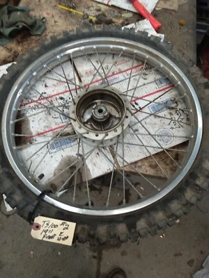 Llanta delantera Suzuki TS100B 1977 19" R#2 Foto 1 de 4