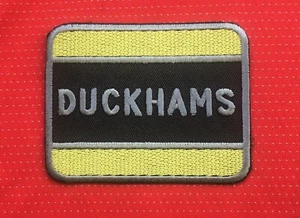 DUCKHAMS ENGINE MOTOR OIL CAR RACING BADGE IRON SEW ON PATCH - Foto 1 di 1