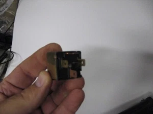 Jeep XJ Cherokee NOS Power Window Relay P/N 893600401 - Picture 1 of 1