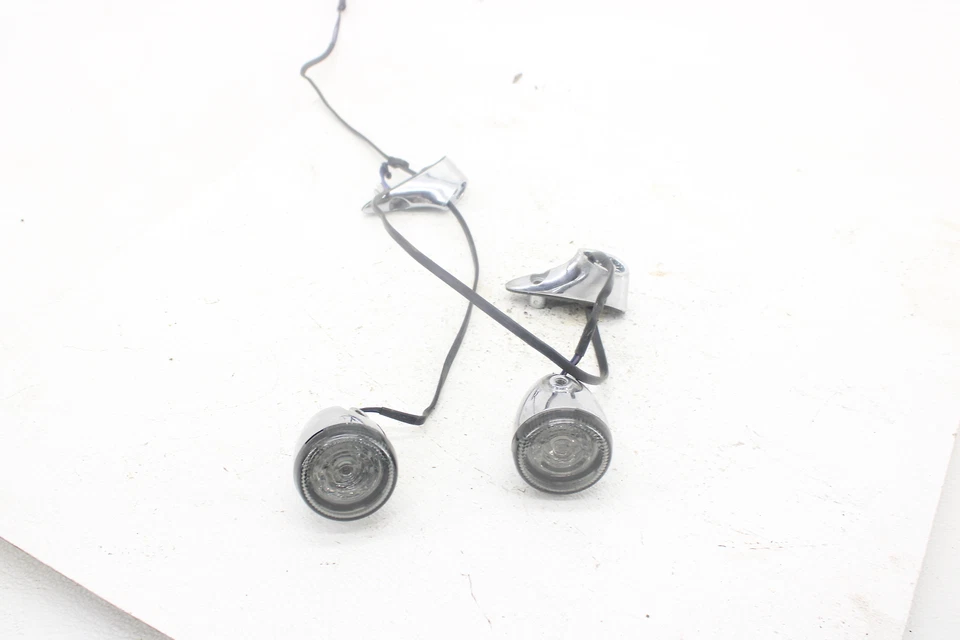 Harley Davidson Road Glide 2015-2024 señal de giro delantera derecha/izquierda Foto 1 de 4