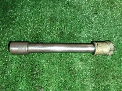 Eje delantero y tuerca Harley Davidson 54-72 KH/XL/XLH/HLCH/52-56Ks/71-72 FX Foto 1 de 4