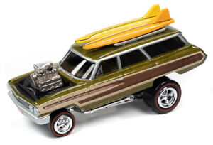 JOHNNY LIGHTNING - STREET FREAKS ZINGERS - GREEN - 1964 FORD COUNTRY SQUIRE