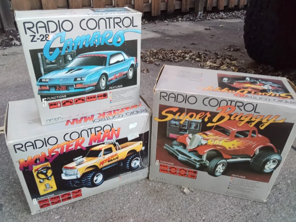 Vintage Ertl R/C Lot. Cars W/ Box 85,86s(All 3) - Image 1 of 4