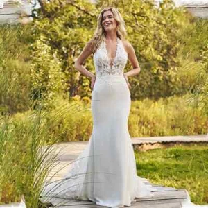 Halter Neck Mermaid Wedding Dresses Appliques Backless Buttons Beach Brdal Gowns - Picture 1 of 5