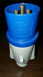 GEWISS GW60004 GESCHÜTZTER STANDARDSTECKER 2P + E 16 AMP 230 VOLT 6H NEU - Bild 1 von 10