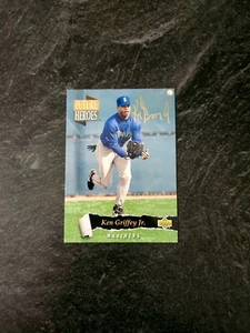 Ken Griffey Jr. 1993 Upper Deck Future Heroes ⚾️ HOF⚾️ - Picture 1 of 3