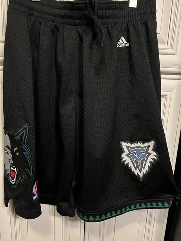 Adidas Authentic NBA  Timberwolves Player issued Basketball Shorts sz Large Cover