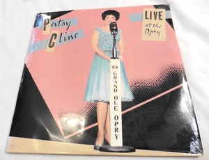 SEALED ORIG STOCK: Patsy Cline - Live At The Opry - 1988 Vinyl LP - MCA  42142 - Imagen 1 de 3