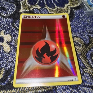 Pokémon - Energía de Fuego - 76/83 - Generaciones - Holograma Inverso - Casi Nuevo - Imagen 1 de 3