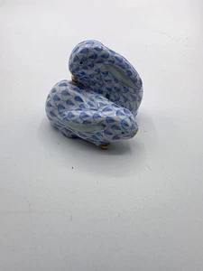 Vintage Herend Blue Fishnet Pair of Porcelain Ears Down Bunnies Gold Accents - Picture 1 of 9