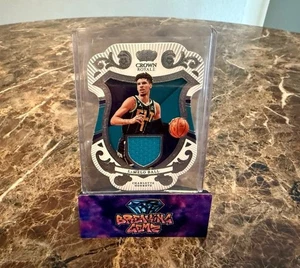 2023-24 Panini Crown Royale Coat of Arms LaMelo Ball #COA-LMO Jersey Die-Cut - Picture 1 of 1