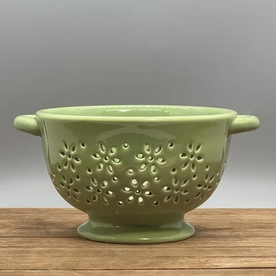 Ceramic Berry Strainer Colander Sage Green Floral Design - 5 Inch - Image 1 of 4