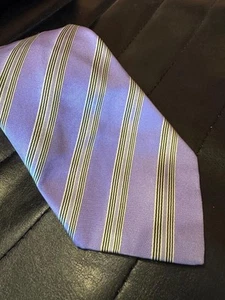 IMPRESIONANTE CORBATA DE SEDA A RAYAS MORADAS BRIONI - Imagen 1 de 4