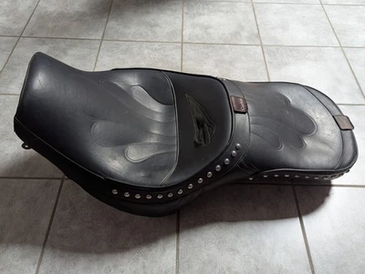 RARE Corbin 2001 Yamaha XV1600 XV 1600 A Motorcycle Leather Seat Cushion Studded - Image 1 of 4