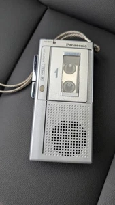Grabadora de microcassette Panasonic 2 velocidades RN-130 probada funciona - Imagen 1 de 4