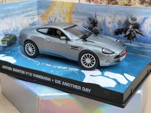 Diecast metal 007 DIE ANOTHER DAY 1:43 ASTON MARTIN V12 VANQUISH in diorama box. - Foto 1 di 10