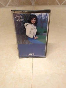Loretta Lynn, Lookin' Good, Audio Cassette - Picture 1 of 2