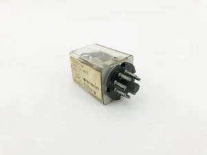 Eagle Signal 22Q2CA240 Round Base Relay 240VAC 50/60Hz K83 - Picture 1 of 4